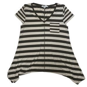 Jones New York Sport Women’s Green and White Petite V-neck Blouse